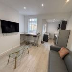 20 Station Street - Golden Stable 