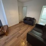 98 Paget Street
