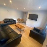 250 Forest Road - Huge 3 Bed with Driveway & Great Spec