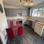 37 Alan Moss Road - Driveway & Garden